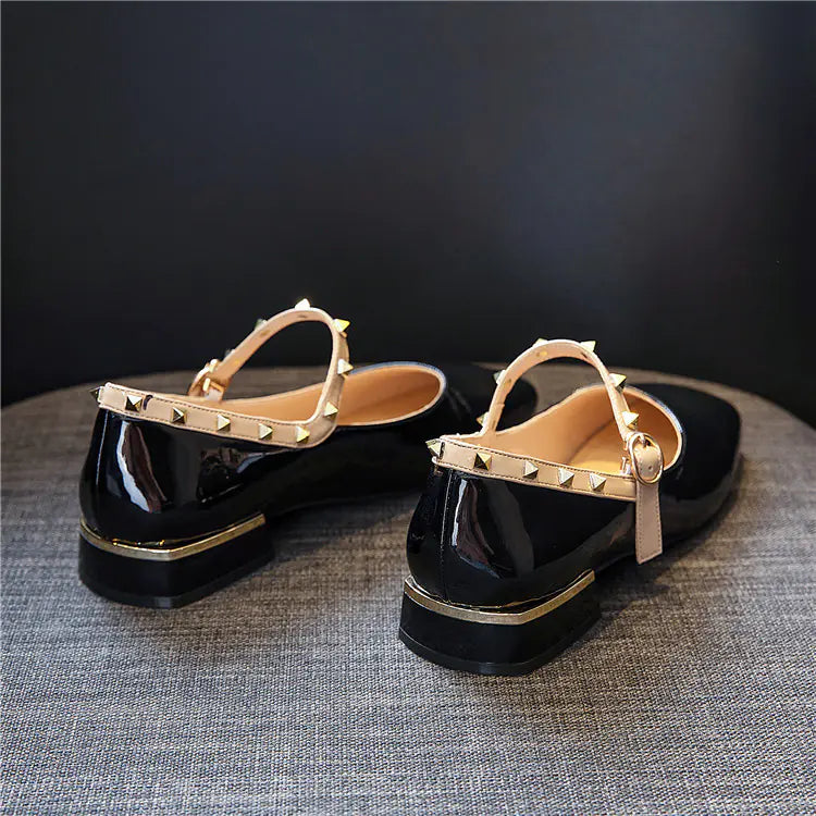 Elegant women's casual chunky heel Mary Jane shoes with adjustable strap and classic round toe design perfect for everyday stylish wear in 2020