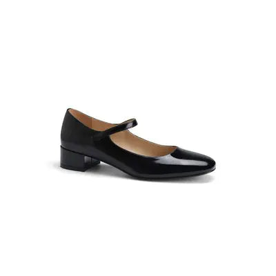 Elegant Studiolee 2025 Spring Women's Mary Jane Block Heels featuring classic design, adjustable straps, and comfortable chunky heel for stylish everyday wear